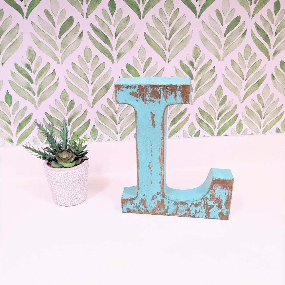 Rustic Chic Letter "L" Wall Decor - Picture 2 of 7